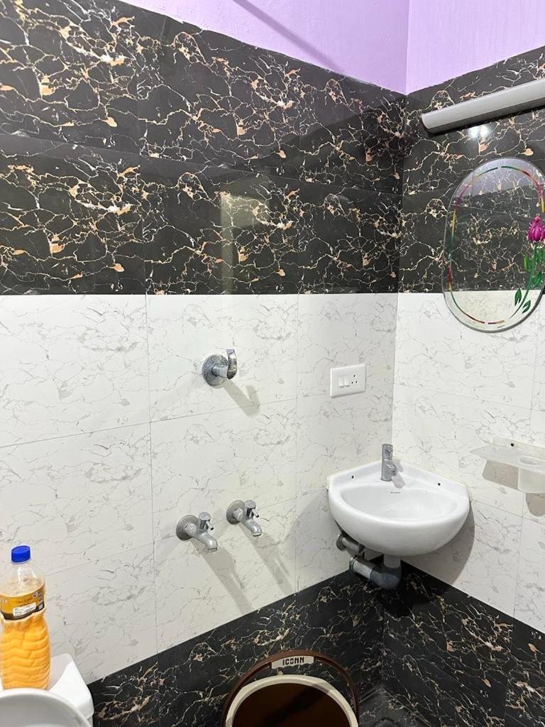 Tamizh Nest - தமிழ்க்குடில் Villa Kanyakumari Eksteriør bilde